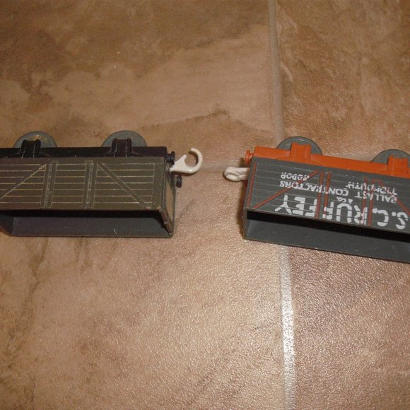 2 Troublesome Trucks - Picture 3 of 5